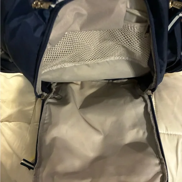 Eastsport Floral Navy Backpack - Peach & Cream Accents Many Compartments - Picture 6 of 9